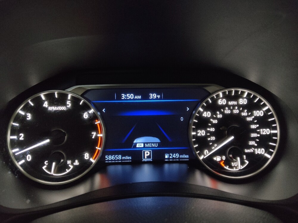 2019 Nissan Altima in Knoxville, TN 37923 - 18081820 23