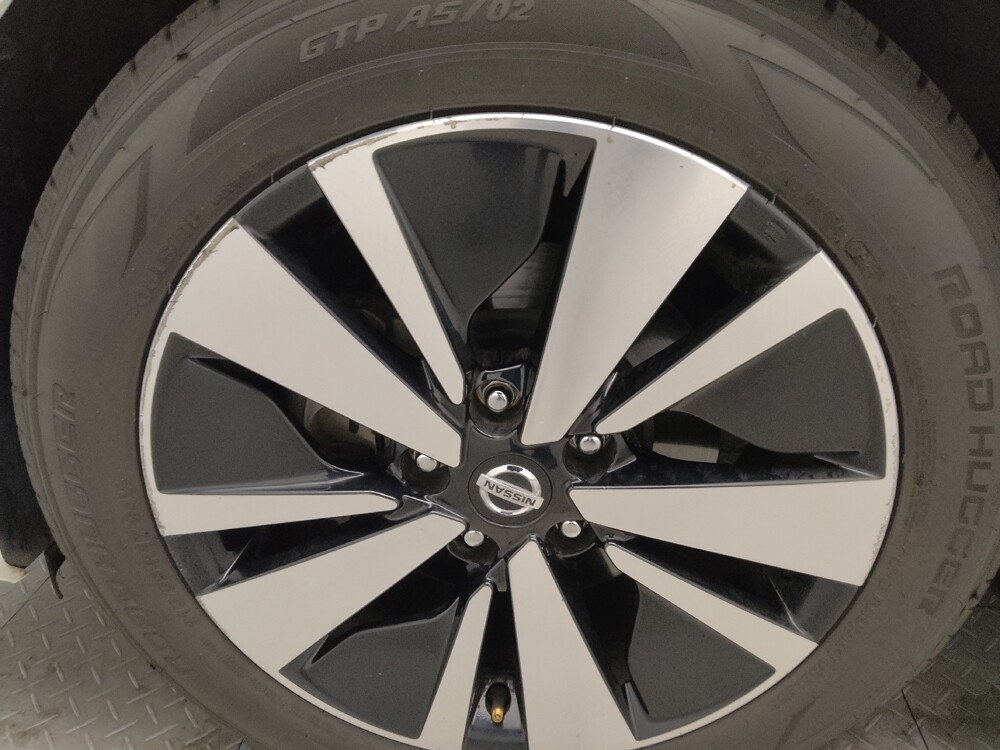 2019 Nissan Altima in Knoxville, TN 37923 - 18081820 31