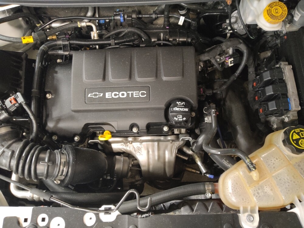 2020 Chevrolet Sonic in Tyler, TX 75701 - 18081837 30