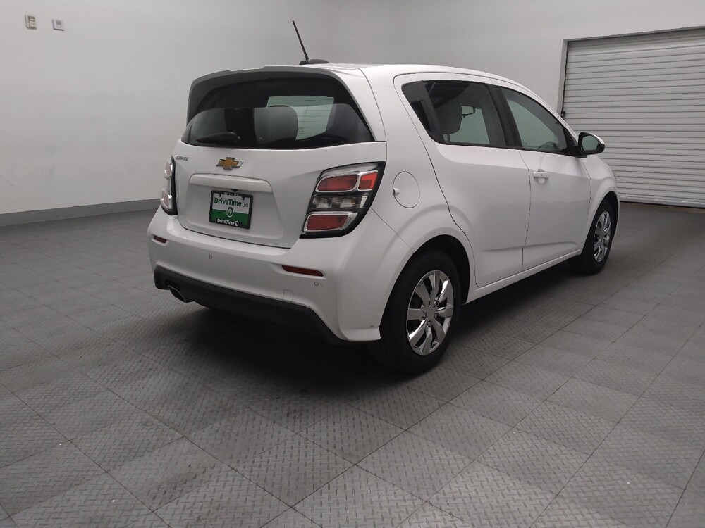2020 Chevrolet Sonic in Tyler, TX 75701 - 18081837 9