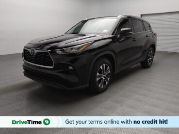 2020 Toyota Highlander in Tulsa, OK 74145