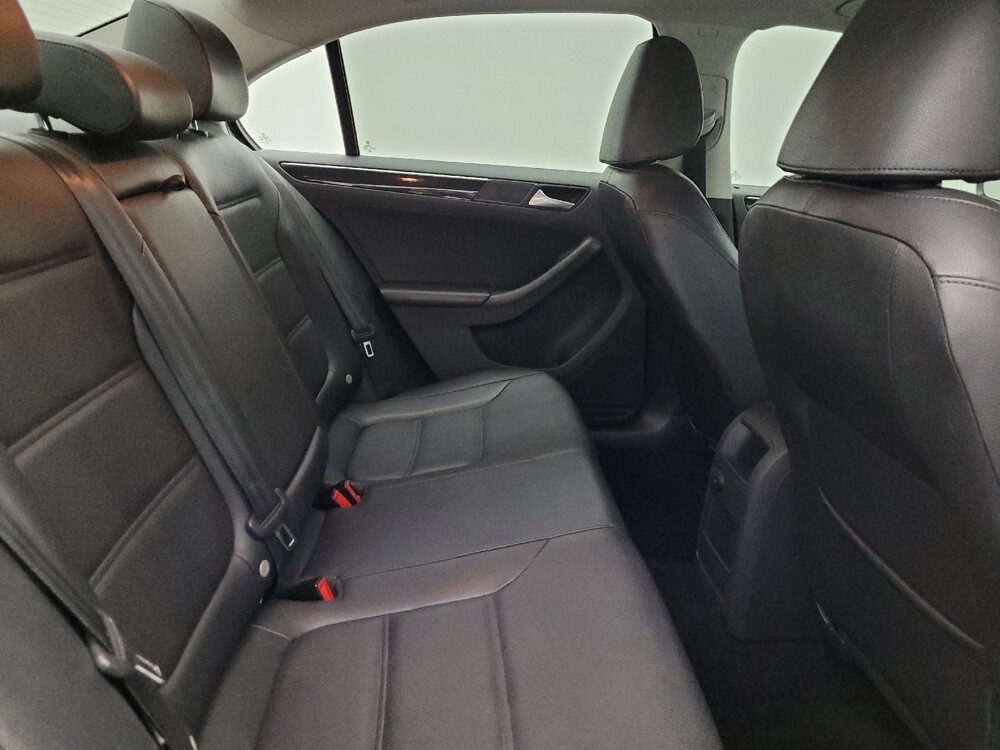 2017 Volkswagen Jetta in Glendale, AZ 85301 - 18081844 19