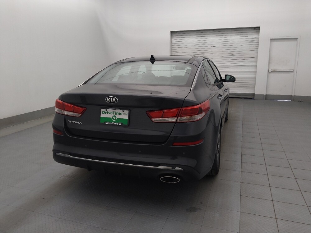 2019 Kia Optima in Morrow, GA 30260 - 18081851 7