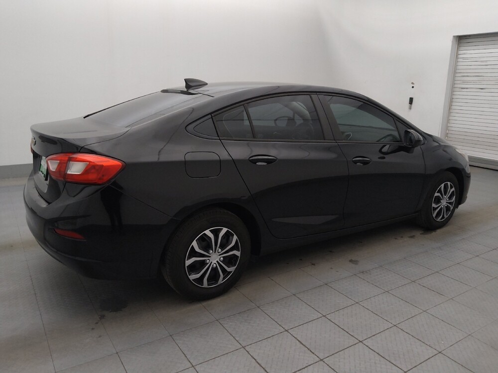 2018 Chevrolet Cruze in Bradenton, FL 34207 - 18081852 10