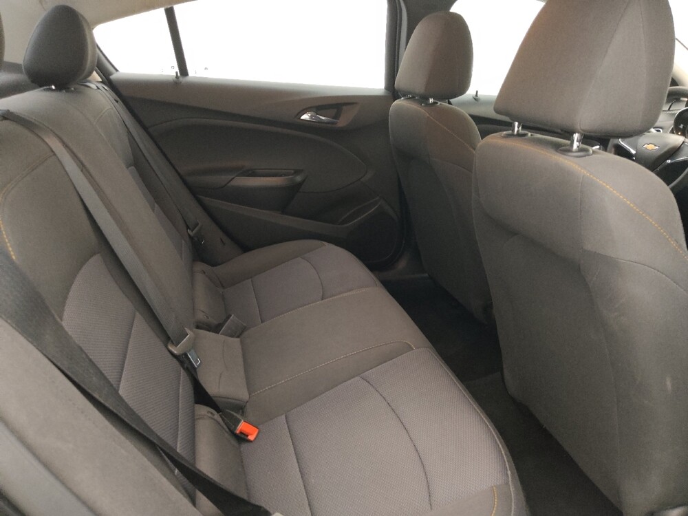 2018 Chevrolet Cruze in Bradenton, FL 34207 - 18081852 19