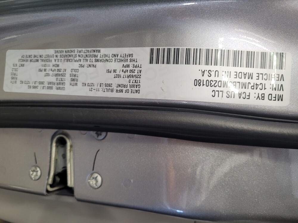 2021 Jeep Cherokee in Clearwater, FL 33764 - 18081856 33