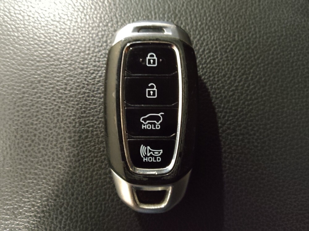 2018 Hyundai Elantra in Pensacola, FL 32505 - 18081863 32