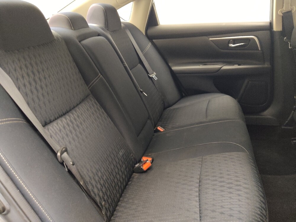 2018 Nissan Altima in Pensacola, FL 32505 - 18081868 19