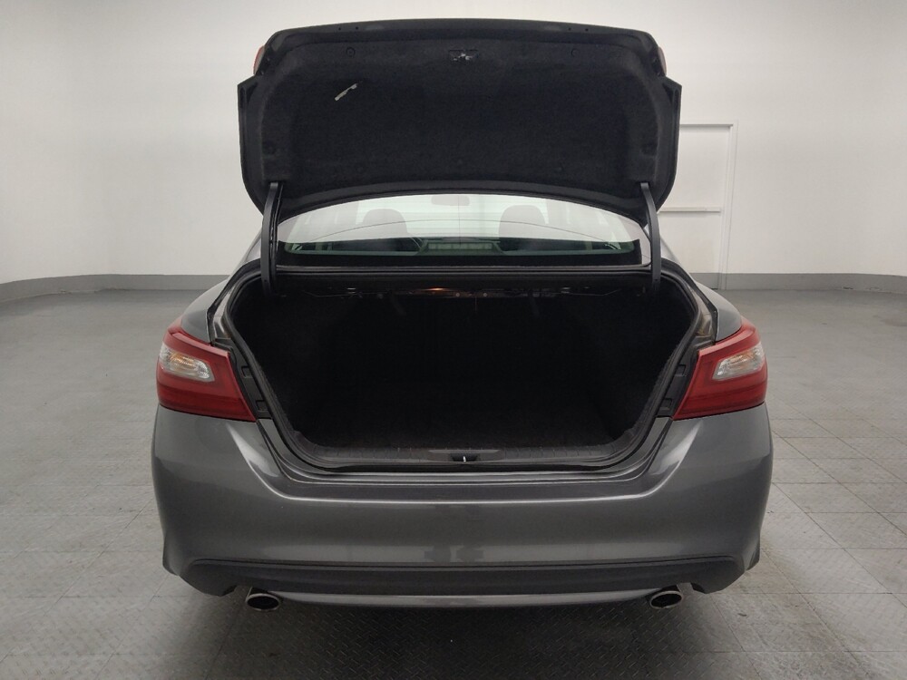 2018 Nissan Altima in Pensacola, FL 32505 - 18081868 29