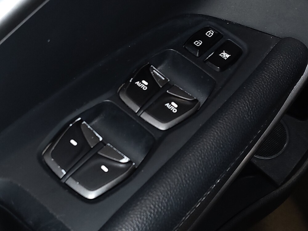 2017 Hyundai Santa Fe in Orlando, FL 32808 - 18081871 27