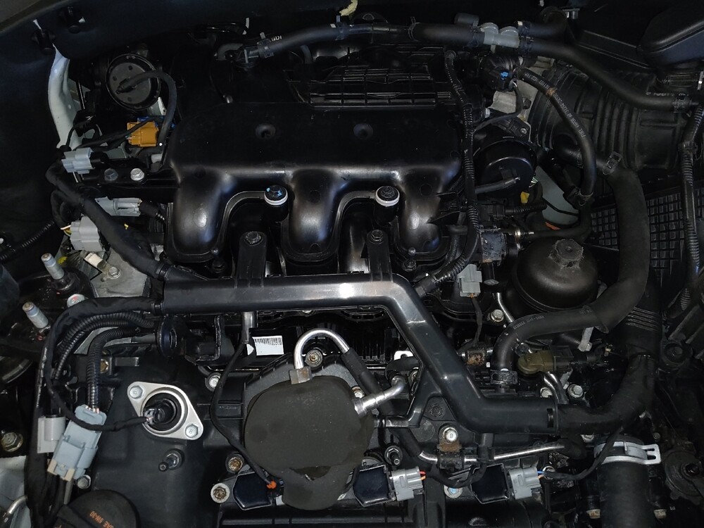 2017 Hyundai Santa Fe in Orlando, FL 32808 - 18081871 30