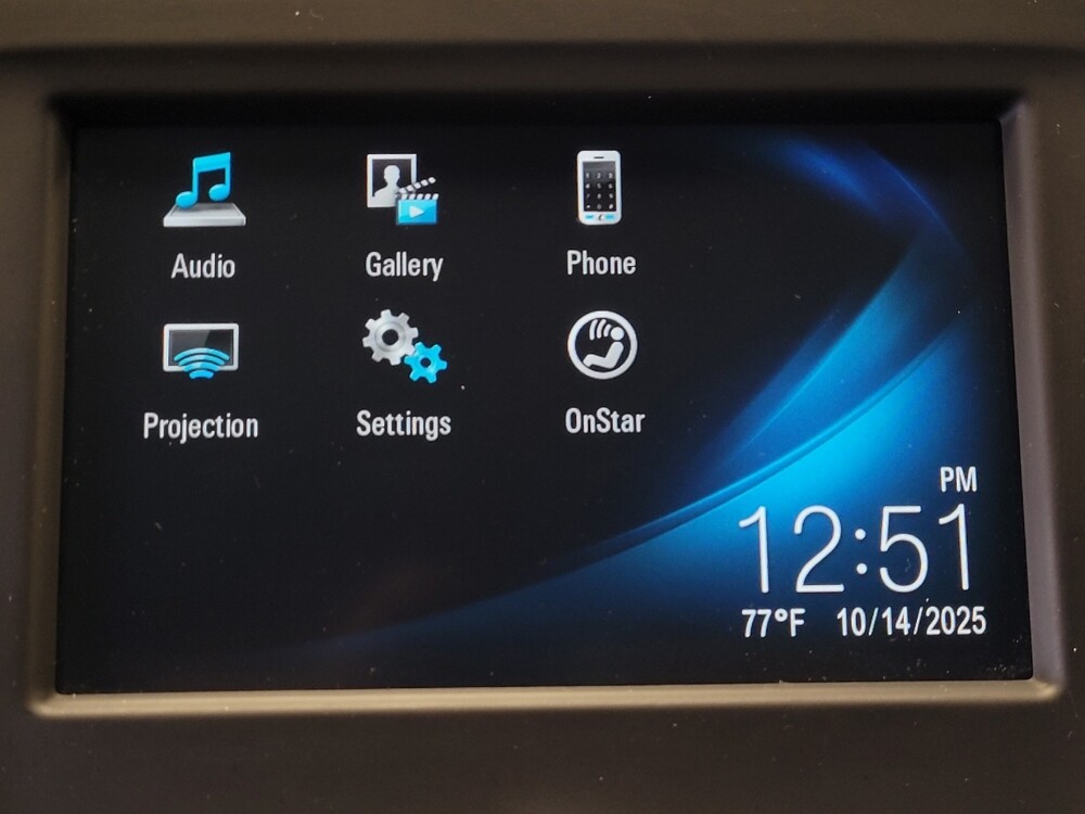 2018 Chevrolet Equinox in Orlando, FL 32808 - 18081872 25