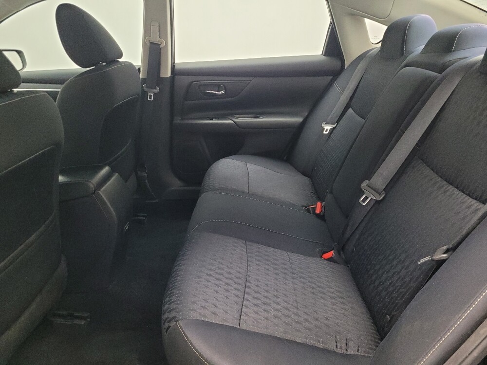 2018 Nissan Altima in Sanford, FL 32773 - 18081873 18