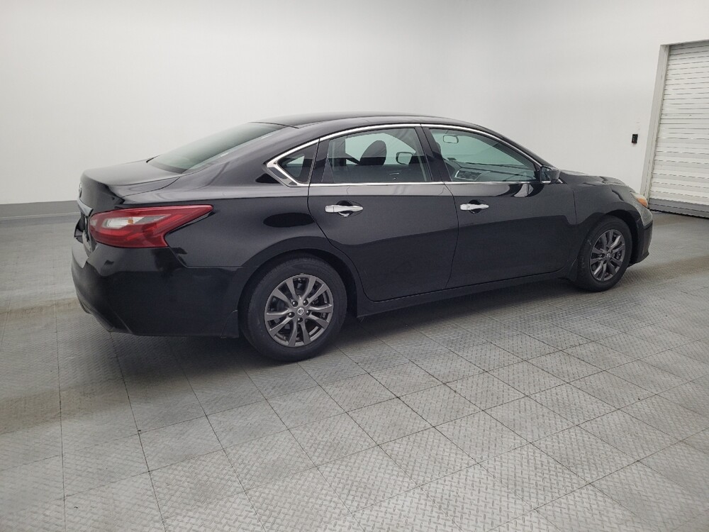 2018 Nissan Altima in Sanford, FL 32773 - 18081873 10