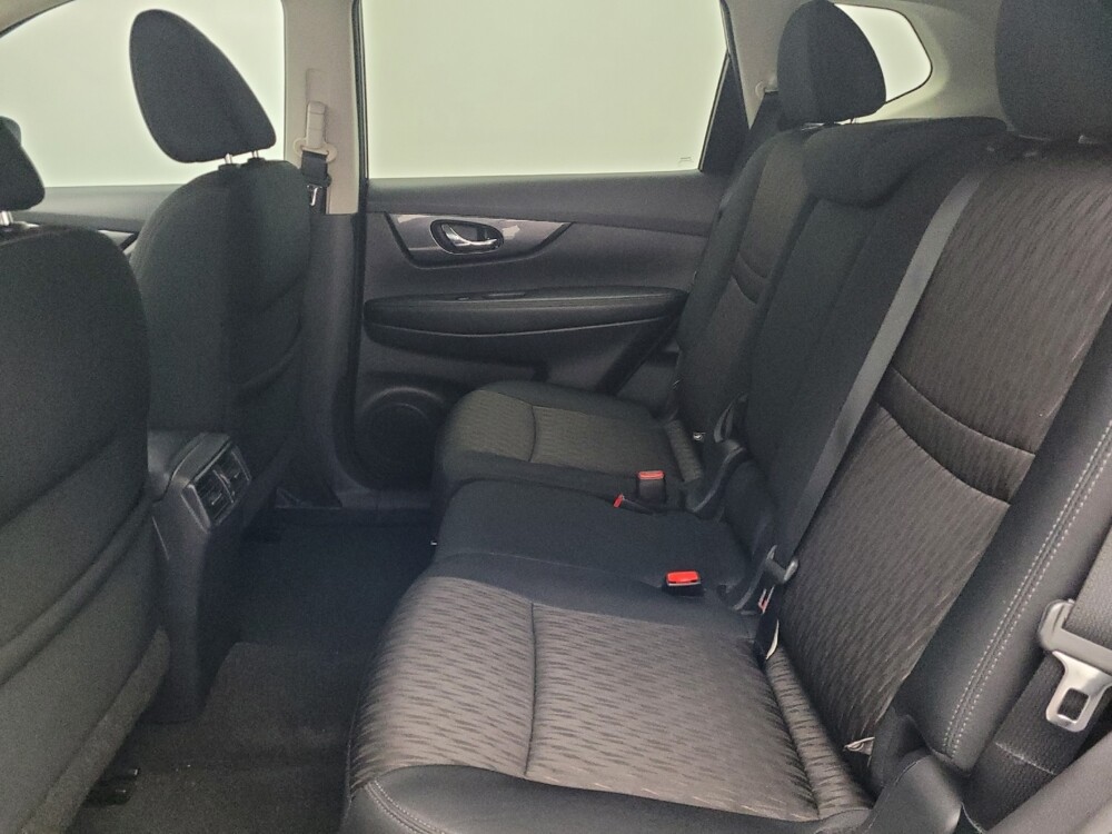 2017 Nissan Rogue in Kissimmee, FL 34744 - 18081874 18