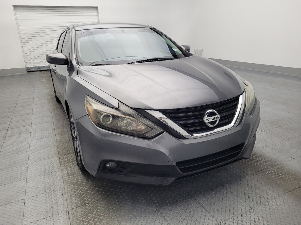 2017 Nissan Altima in Lauderdale Lakes, FL 33313 - 18081875 14