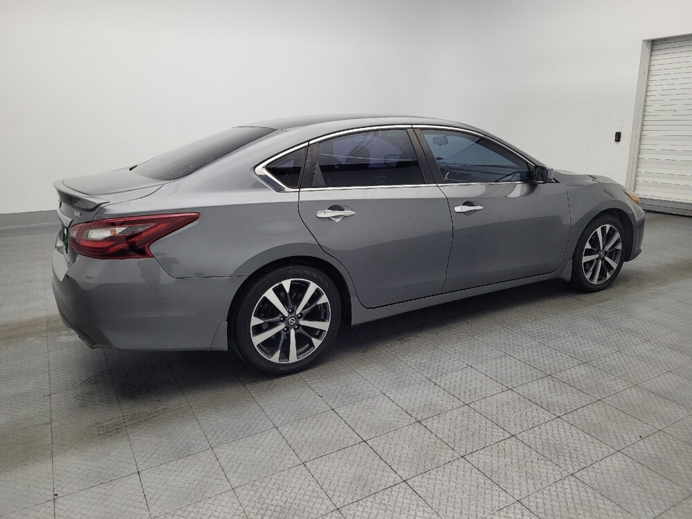 2017 Nissan Altima in Lauderdale Lakes, FL 33313 - 18081875 10
