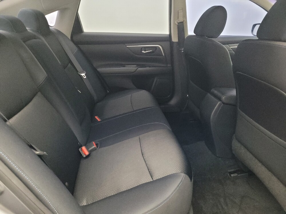 2017 Nissan Altima in Lauderdale Lakes, FL 33313 - 18081875 19