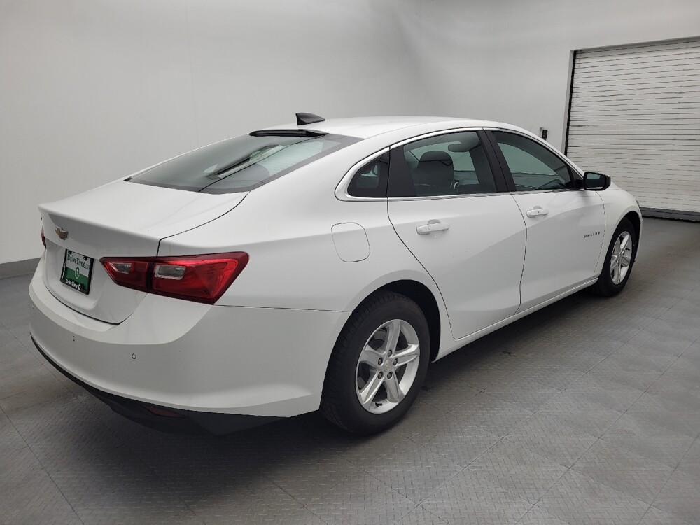 2021 Chevrolet Malibu in Greenville, SC 29607 - 18081897 10