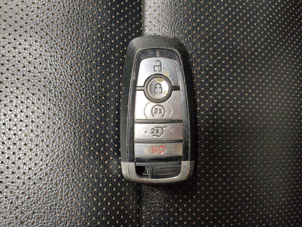 2020 Ford Escape in Conway, SC 29526 - 18081906 32