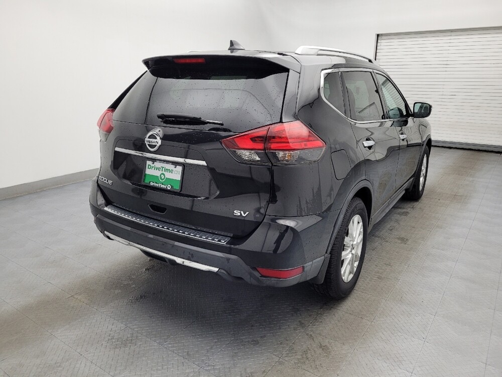 2017 Nissan Rogue in Raleigh, NC 27604 - 18081911 9