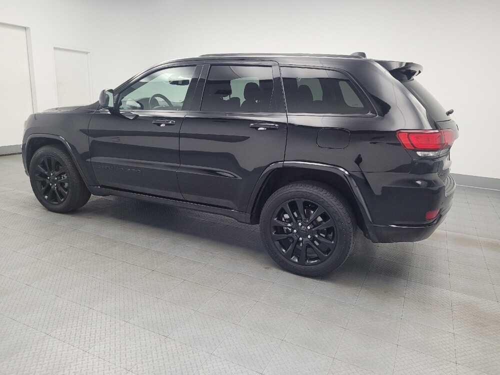 2018 Jeep Grand Cherokee in Huntsville, AL 35816 - 18081915 3