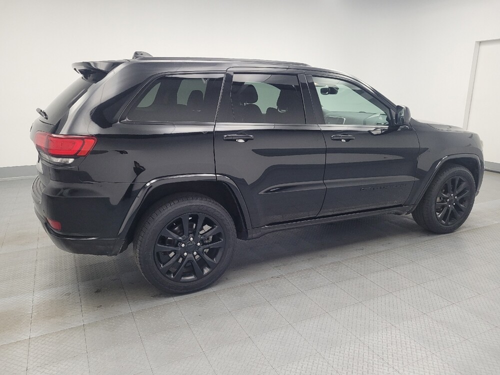 2018 Jeep Grand Cherokee in Huntsville, AL 35816 - 18081915 10