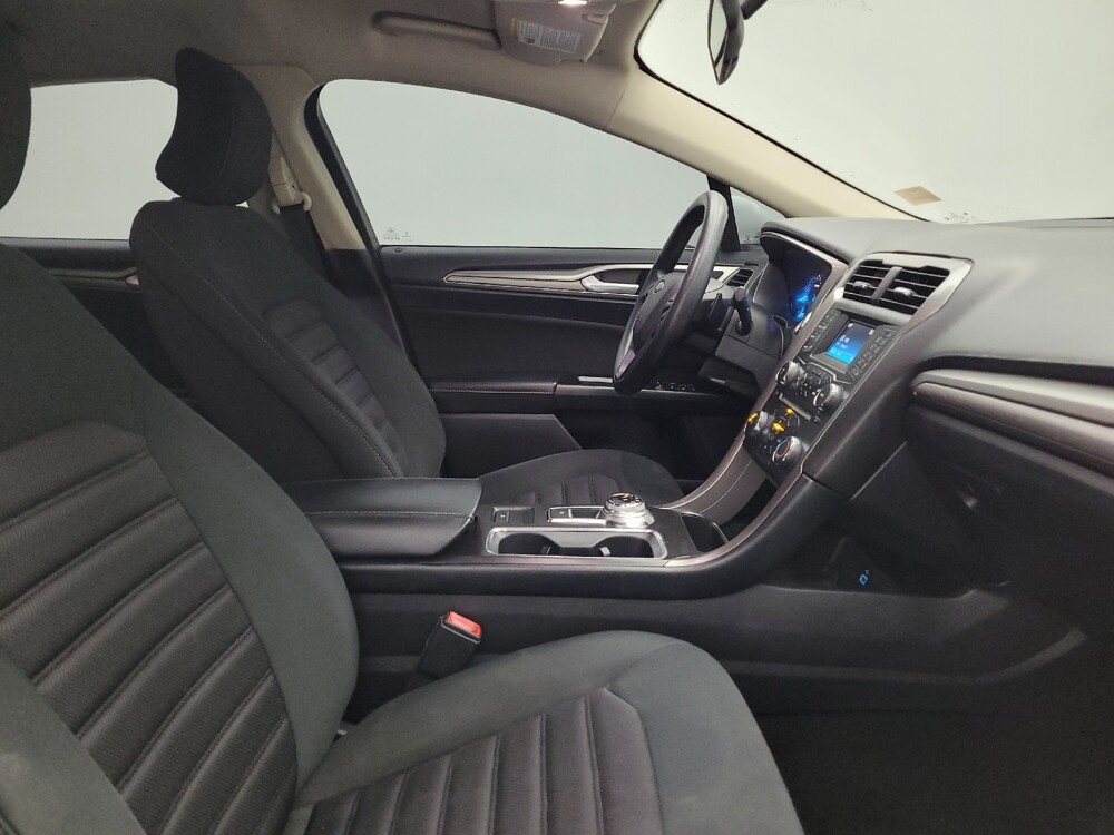 2017 Ford Fusion in Miamisburg, OH 45342 - 18081928 21