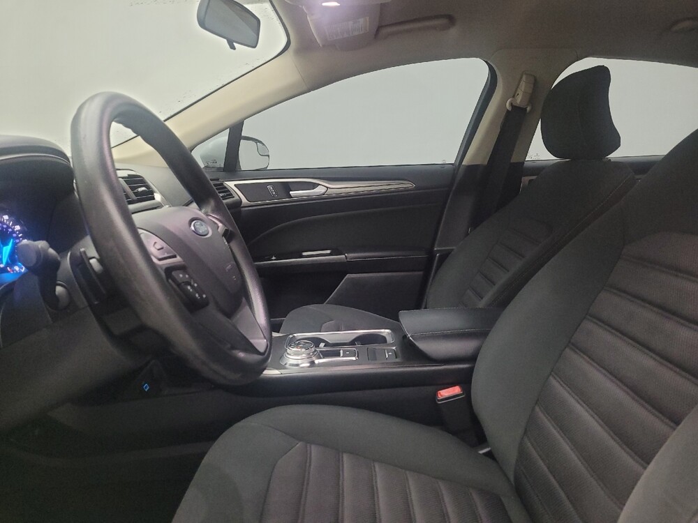 2017 Ford Fusion in Miamisburg, OH 45342 - 18081928 17