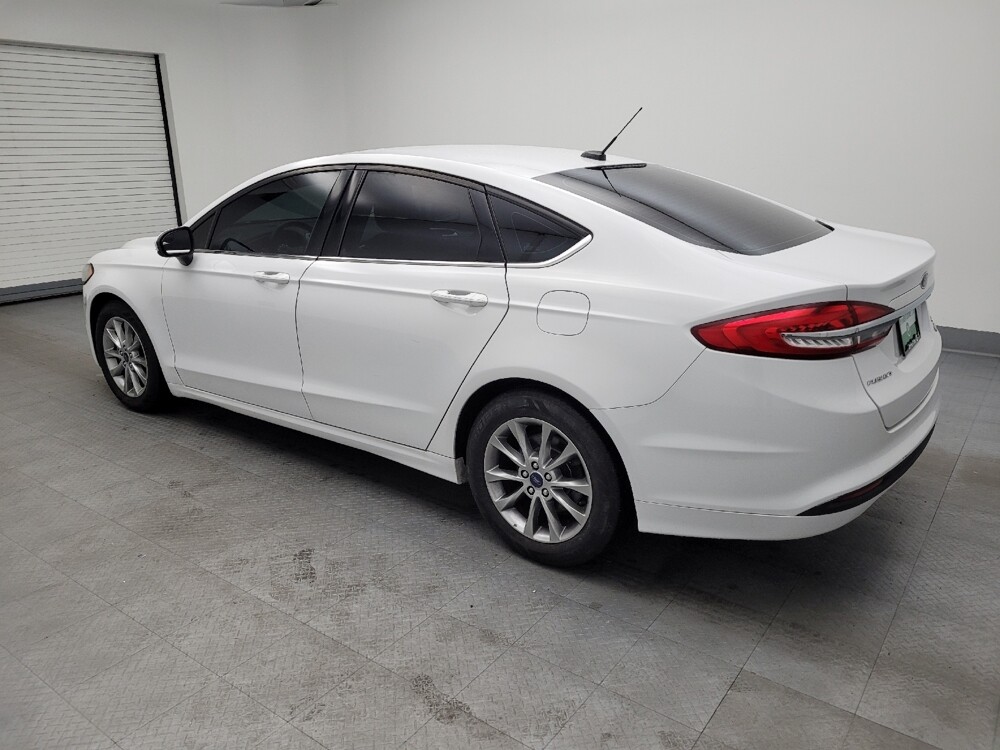 2017 Ford Fusion in Miamisburg, OH 45342 - 18081928 3