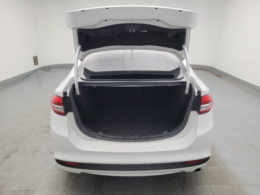 2017 Ford Fusion in Miamisburg, OH 45342 - 18081928 29