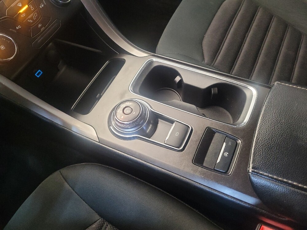 2017 Ford Fusion in Miamisburg, OH 45342 - 18081928 26