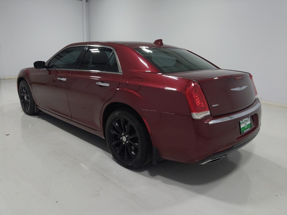 2017 Chrysler 300 in Columbus, OH 43231 - 18081929 5