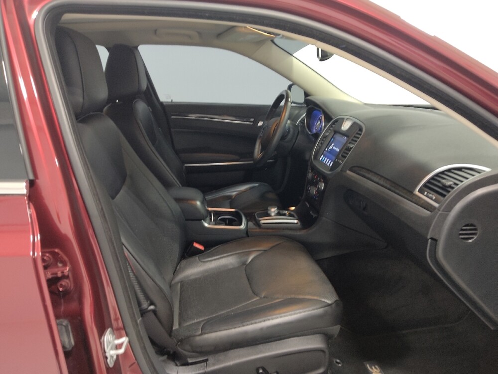 2017 Chrysler 300 in Columbus, OH 43231 - 18081929 21