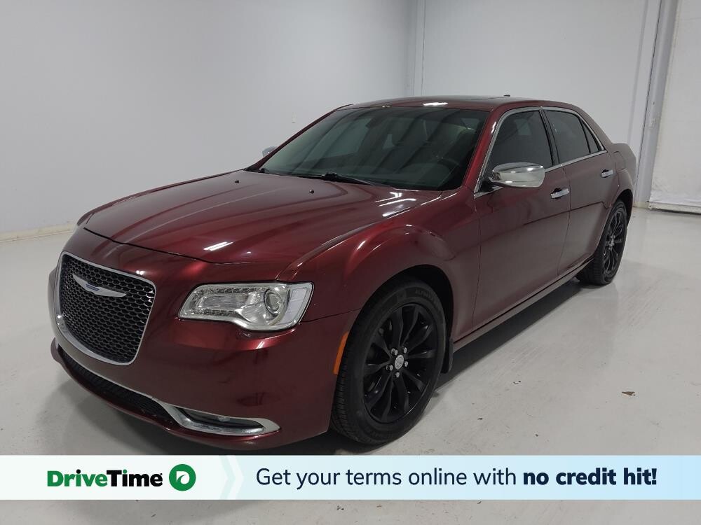 2017 Chrysler 300 in Columbus, OH 43231 - 18081929