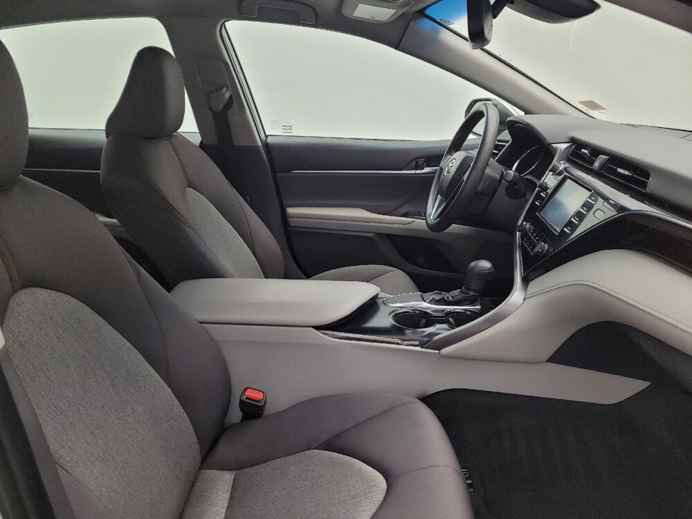 2019 Toyota Camry in Lexington, KY 40509 - 18081930 21