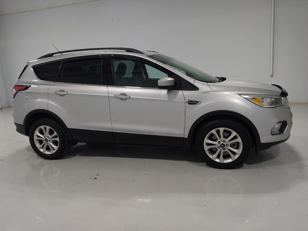 2018 Ford Escape in Columbus, OH 43231 - 18081934 11