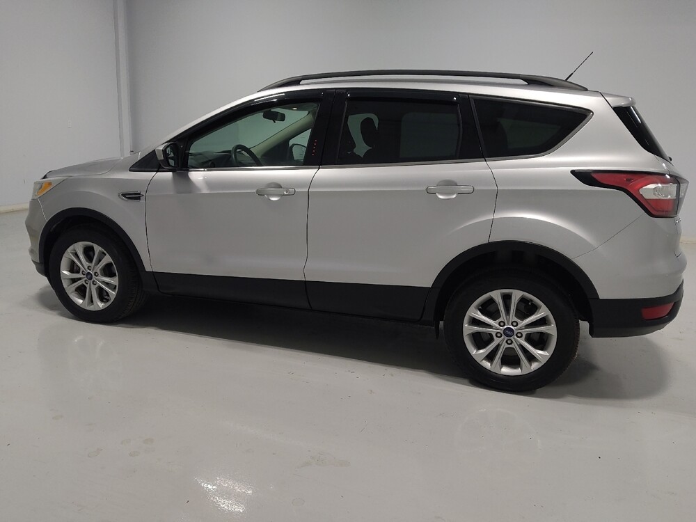 2018 Ford Escape in Columbus, OH 43231 - 18081934 3