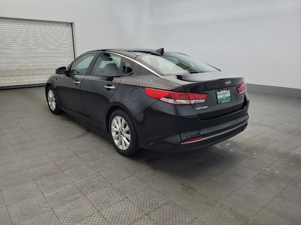 2018 Kia Optima in Glen Burnie, MD 21061 - 18081943 5