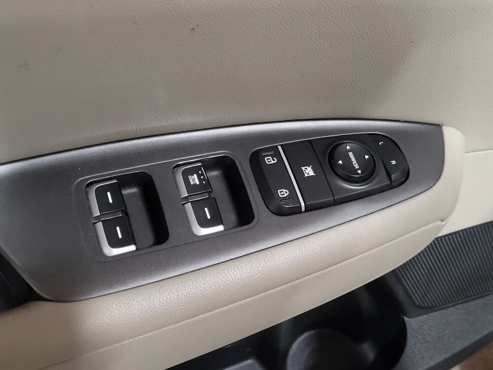 2018 Kia Optima in Glen Burnie, MD 21061 - 18081943 27