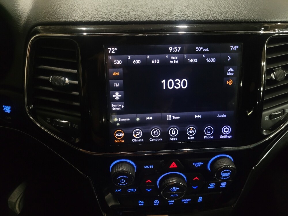 2020 Jeep Grand Cherokee in Woodbridge, VA 22191 - 18081954 25