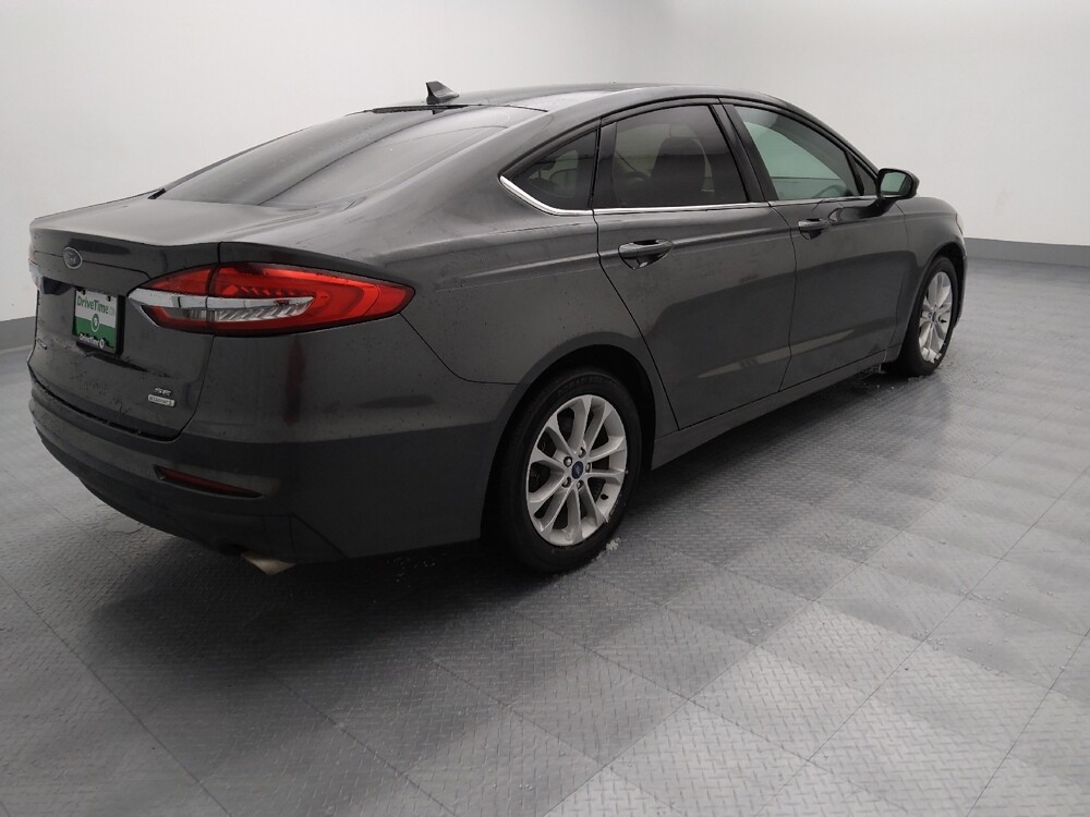 2020 Ford Fusion in St. Louis, MO 63125 - 18081960 10