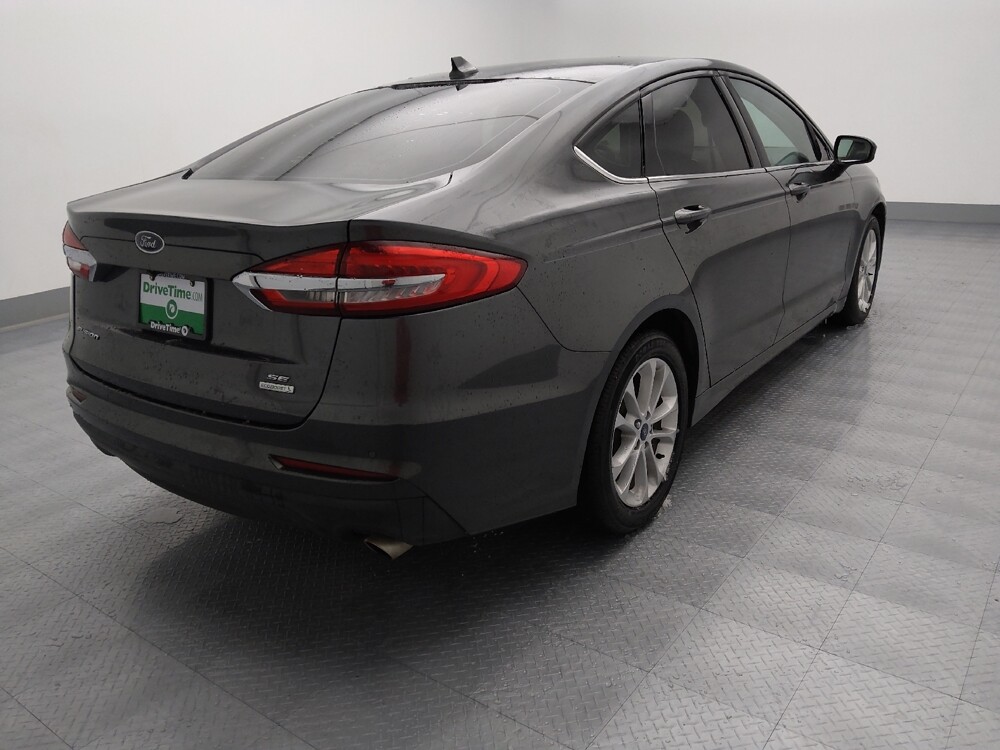 2020 Ford Fusion in St. Louis, MO 63125 - 18081960 9
