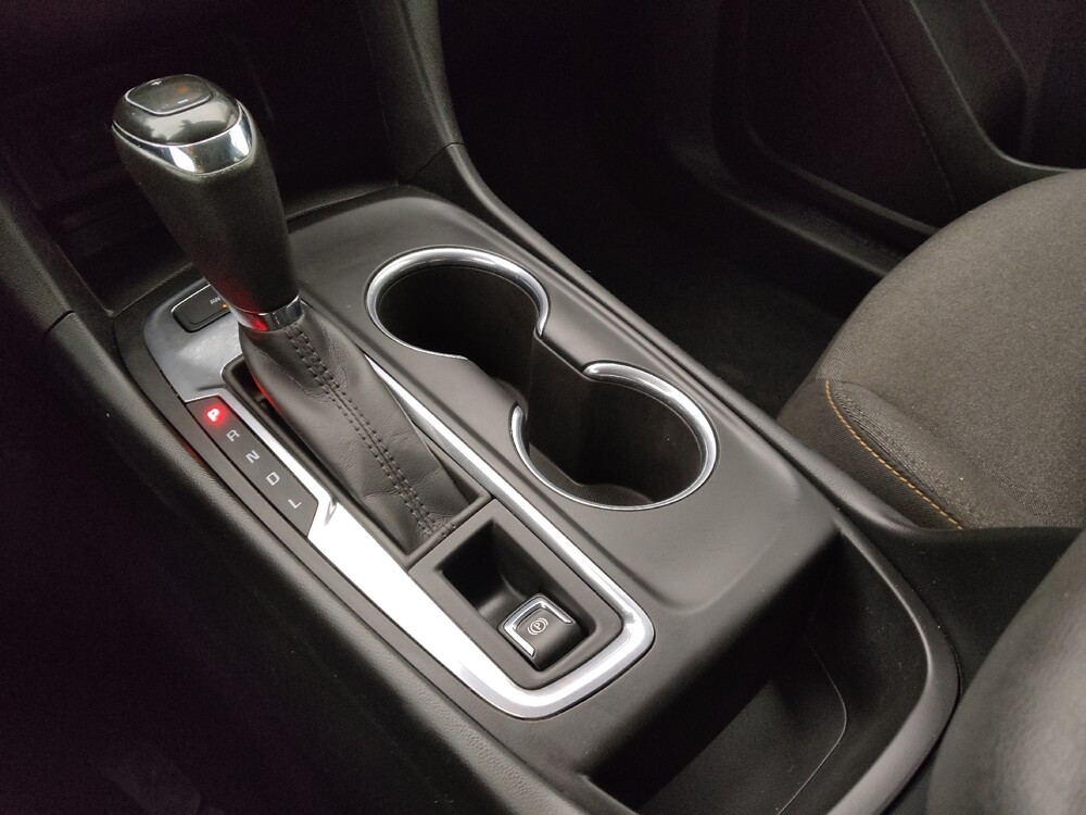 2019 Chevrolet Equinox in Wichita, KS 67207 - 18081962 26