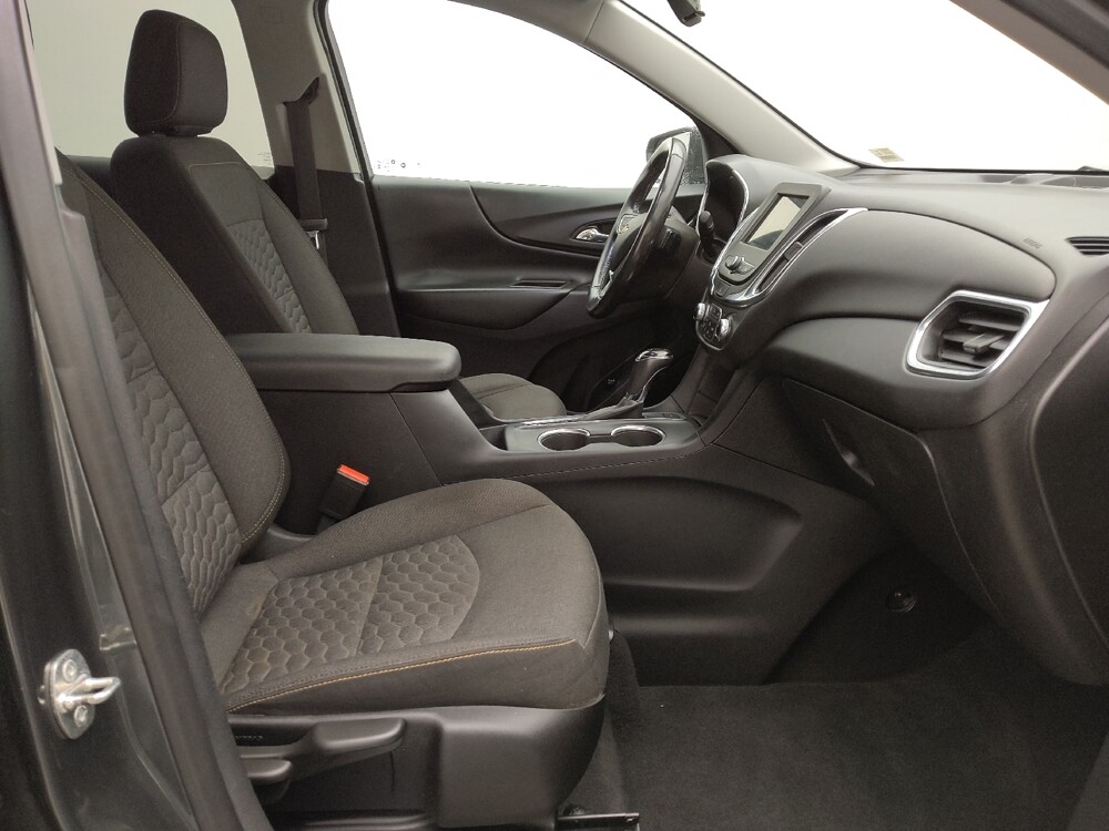 2019 Chevrolet Equinox in Wichita, KS 67207 - 18081962 21