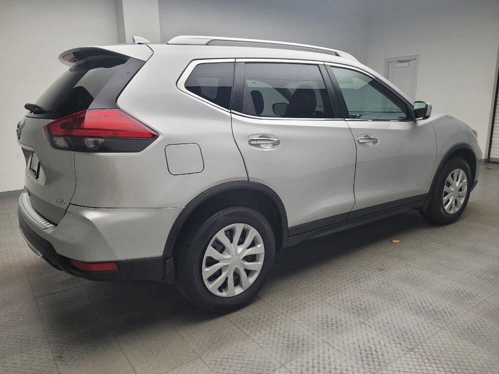 2017 Nissan Rogue in Madison, TN 37115 - 18081970 10