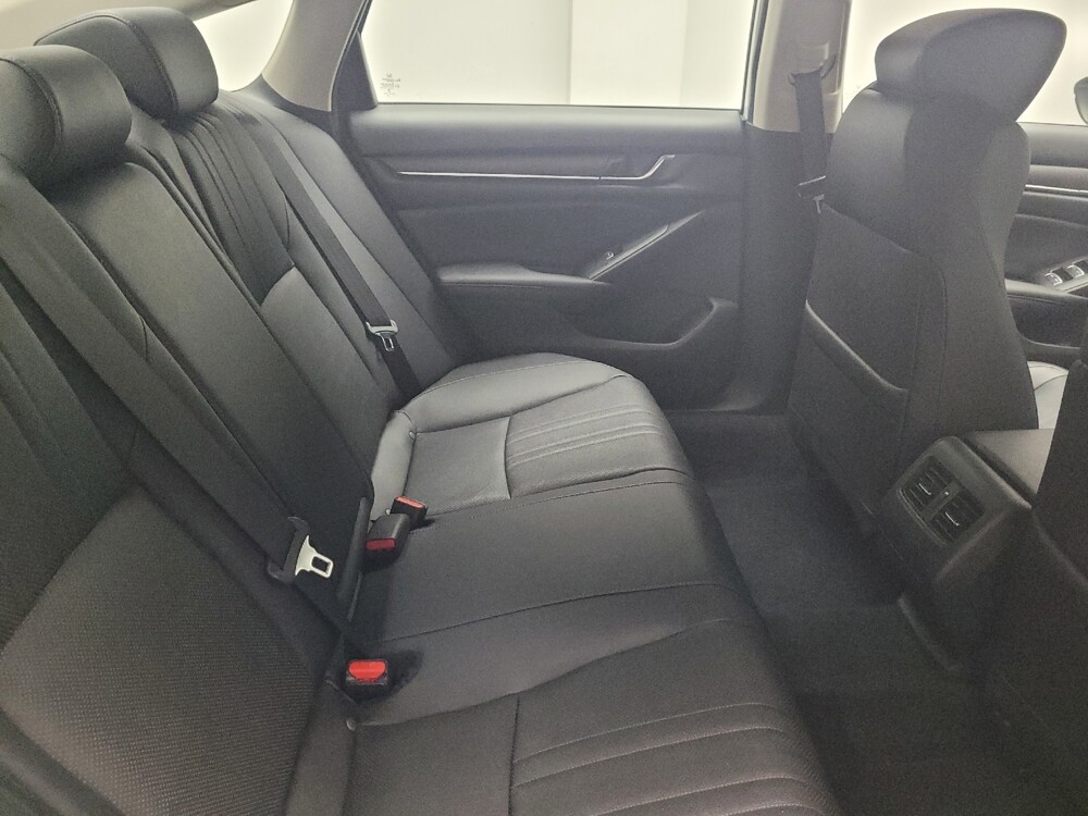 2020 Honda Accord in Eastpointe, MI 48021 - 18081973 19