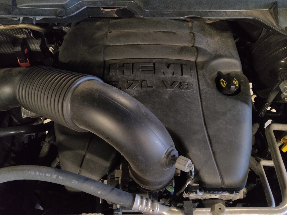 2018 RAM 1500 in Lauderdale Lakes, FL 33313 - 18081979 30