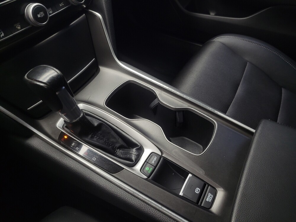 2019 Honda Accord in Indianapolis, IN 46219 - 18081980 26