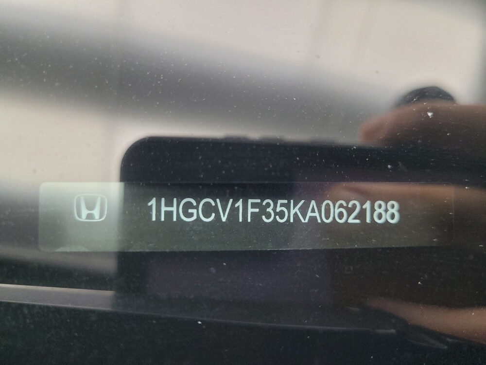 2019 Honda Accord in Indianapolis, IN 46219 - 18081980 33